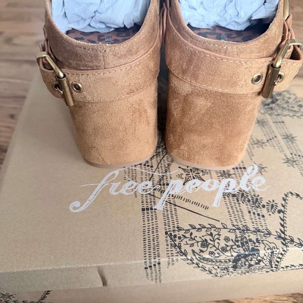 Free People Amalia Harness Platform Clogs – Camel – Size 10 - Picture 4 of 6